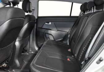 Подержанный автомобиль Kia Sportage 2014 года (11 фото)
