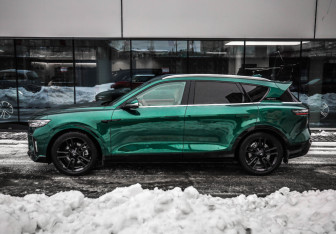 Подержанный автомобиль Voyah Free 2024 года (8 фото)