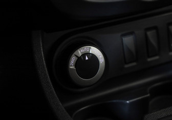 Подержанный автомобиль Renault Duster 2018 года (14 фото)