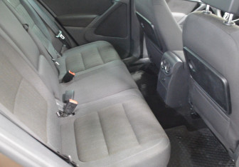 Подержанный автомобиль Volkswagen Tiguan 2014 года (13 фото)