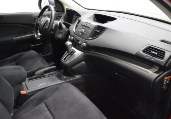 Подержанный автомобиль Honda CR-V 2012 года (12 фото)