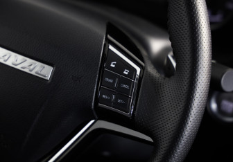 Подержанный автомобиль Haval M6 2023 года (11 фото)