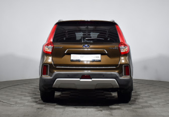 Подержанный автомобиль Geely Emgrand X7 2020 года (6 фото)