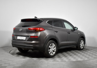 Подержанный автомобиль Hyundai Tucson 2018 года (5 фото)