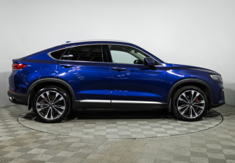 Подержанный автомобиль Geely Tugella 2022 года (4 фото)
