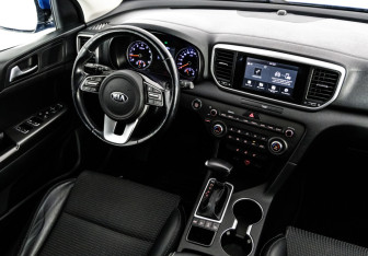 Подержанный автомобиль Kia Sportage 2019 года (15 фото)