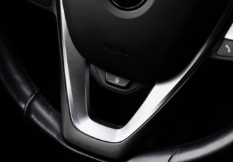 Подержанный автомобиль BMW X3 2020 года (13 фото)