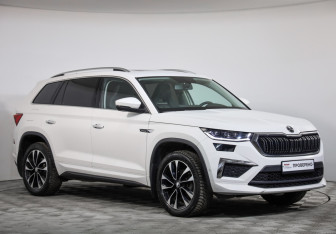 Подержанный автомобиль Skoda Kodiaq 2022 года (3 фото)