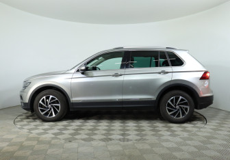 Подержанный автомобиль Volkswagen Tiguan 2018 года (9 фото)