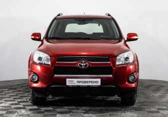 Подержанный автомобиль Toyota RAV4 2010 года (2 фото)