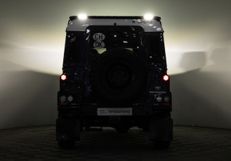 Подержанный автомобиль Land Rover Defender Suv 2014 года (16 фото)