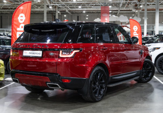 Подержанный автомобиль Land Rover Range Rover Sport 2019 года (6 фото)