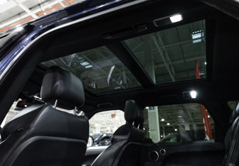 Подержанный автомобиль Land Rover Range Rover Sport 2016 года (30 фото)