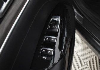 Подержанный автомобиль Kia K5 2022 года (20 фото)