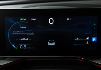 Подержанный автомобиль Geely Coolray 2024 года (12 фото)