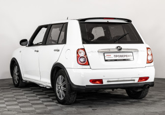 Подержанный автомобиль Lifan Smily 2012 года (8 фото)
