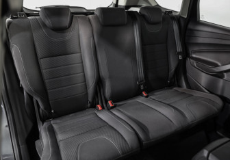 Подержанный автомобиль Ford Kuga 2014 года (20 фото)