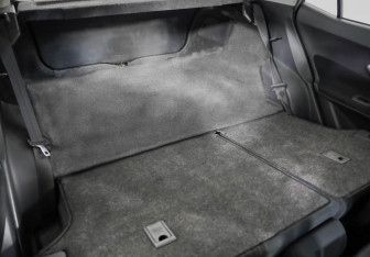 Подержанный автомобиль Toyota Auris Hatchback 2007 года (25 фото)