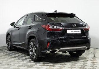Подержанный автомобиль Lexus RX 2018 года (7 фото)
