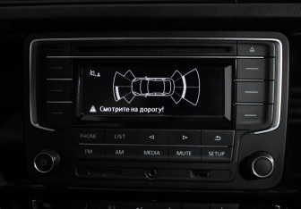 Подержанный автомобиль Volkswagen Jetta Sedan 2017 года (17 фото)
