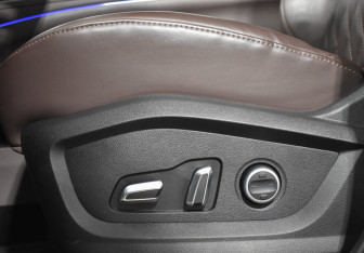 Подержанный автомобиль Chery Tiggo 8 Pro Max 2023 года (23 фото)