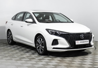 Подержанный автомобиль Changan Eado Plus 2023 года (3 фото)