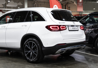 Подержанный автомобиль Mercedes-Benz GLC Coupe 2020 года (12 фото)