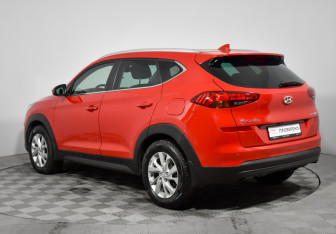 Подержанный автомобиль Hyundai Tucson 2020 года (7 фото)