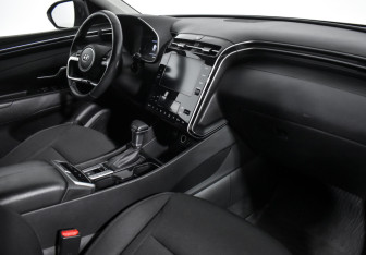 Подержанный автомобиль Hyundai Tucson 2021 года (13 фото)