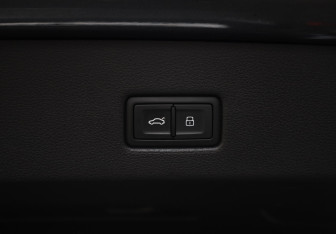 Подержанный автомобиль Audi A7 2018 года (30 фото)