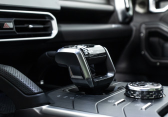 Подержанный автомобиль Jetour T2 2024 года (19 фото)