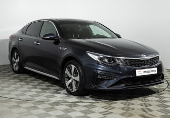 Подержанный автомобиль Kia Optima Sedan 2020 года (3 фото)