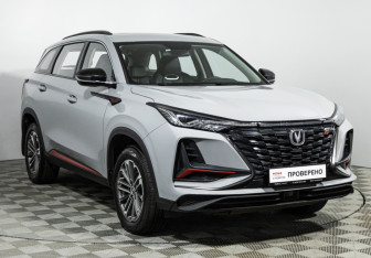 Подержанный автомобиль Changan CS75PLUS 2023 года (3 фото)