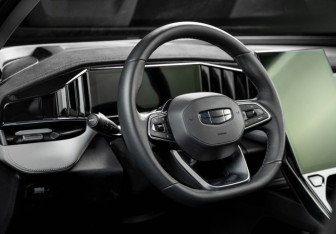 Новый Geely Atlas 2026 (9 фото)