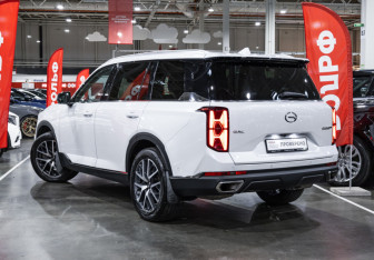 Подержанный автомобиль GAC GS8 2023 года (11 фото)