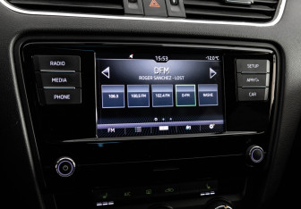 Подержанный автомобиль Skoda Octavia Liftback 2014 года (13 фото)