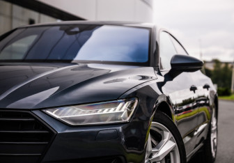 Подержанный автомобиль Audi A7 2018 года (2 фото)