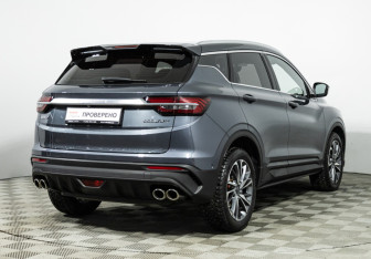 Подержанный автомобиль Geely Coolray 2022 года (5 фото)