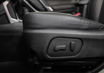Подержанный автомобиль Subaru Forester Suv 2016 года (22 фото)