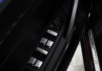 Подержанный автомобиль Geely Atlas Pro 2023 года (10 фото)