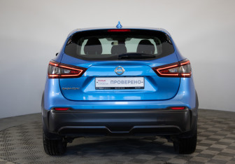 Подержанный автомобиль Nissan Qashqai 2020 года (6 фото)