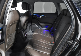 Подержанный автомобиль Audi A6 allroad 2016 года (18 фото)