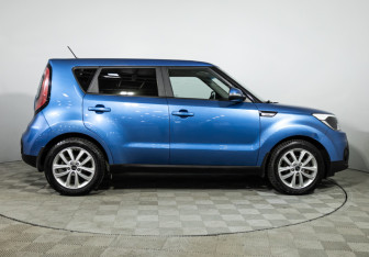 Подержанный автомобиль Kia Soul 2017 года (4 фото)