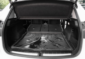 Подержанный автомобиль BMW X1 2019 года (34 фото)