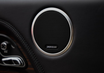 Подержанный автомобиль Land Rover Range Rover 2018 года (27 фото)