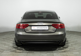 Подержанный автомобиль Audi A5 Liftback 2015 года (6 фото)