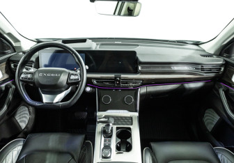 Подержанный автомобиль Exeed VX 2021 года (13 фото)