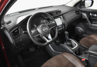 Подержанный автомобиль Nissan Qashqai 2021 года (9 фото)