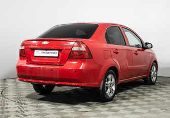 Подержанный автомобиль Chevrolet Aveo Sedan 2008 года (5 фото)