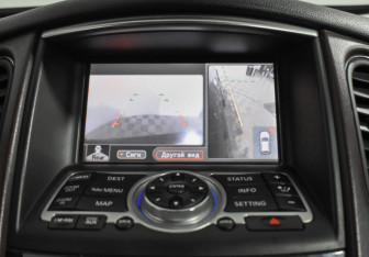 Подержанный автомобиль Infiniti EX 2008 года (16 фото)